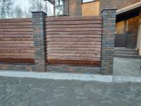 Производство Комбинированных заборов (Кирпич, дерево, металл) Новосибирск