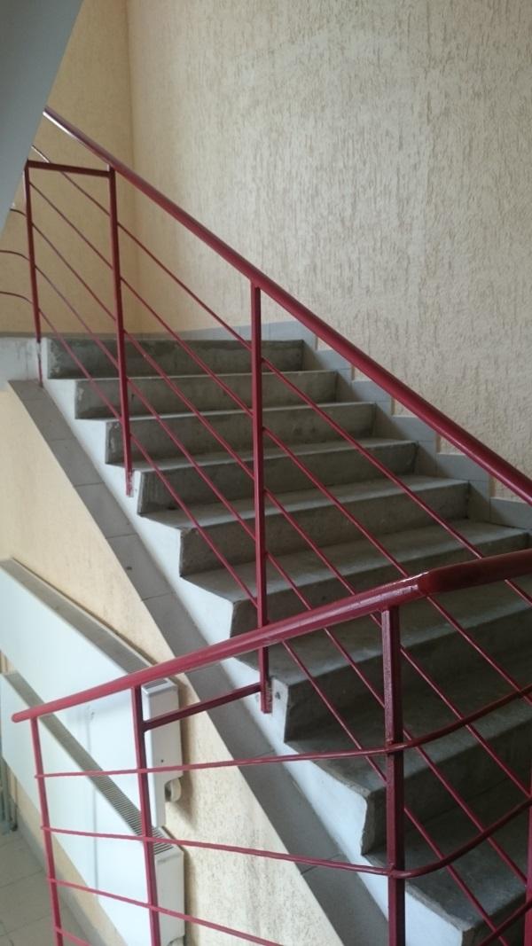 Металлические перила для лестниц в Новосибирске