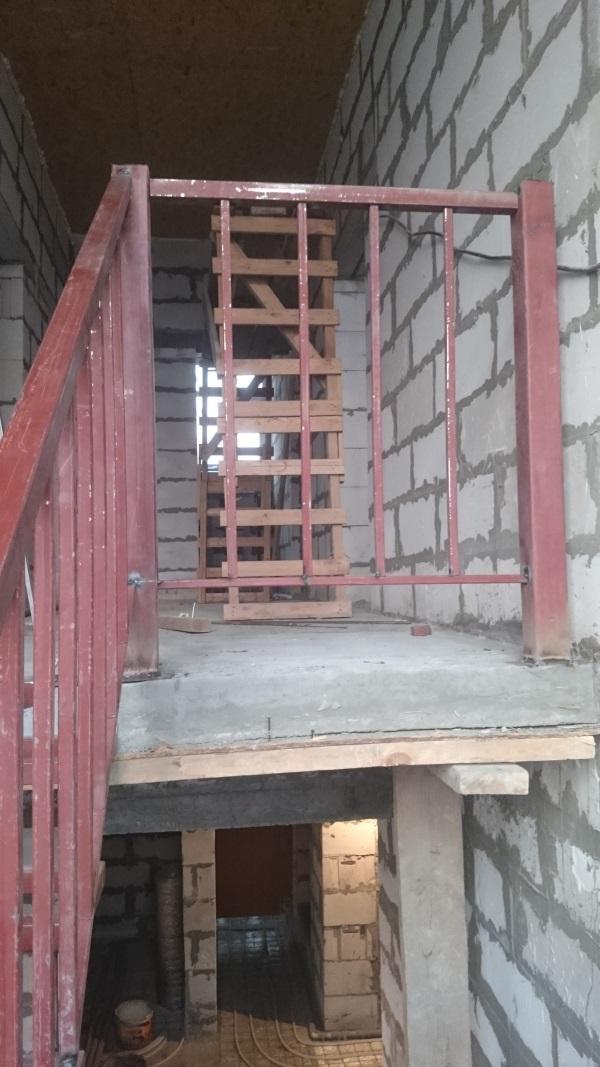 Железные лестницы для дома Железные лестницы для дома в Новосибирске