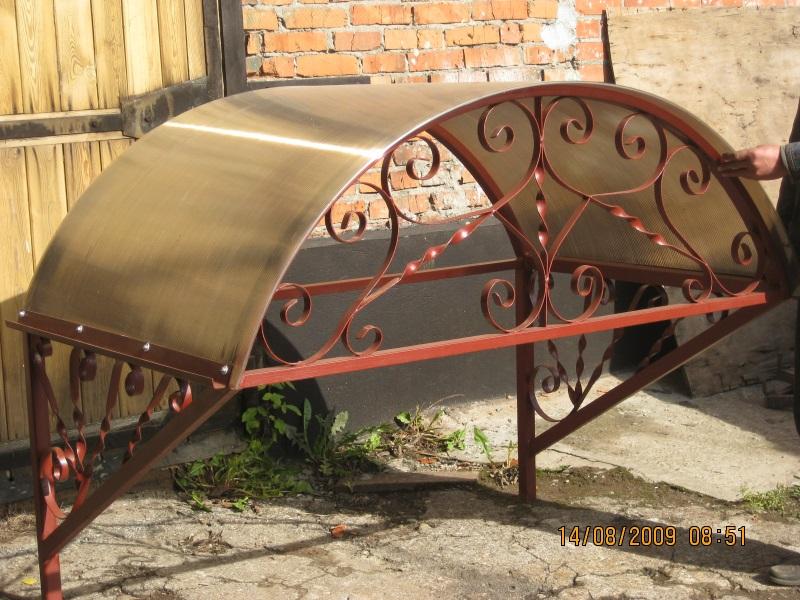 Металлические козырьки над подъездом Металлические козырьки над подъездом Новосибирск